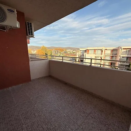 2 Nessebar Club Sunny Apartment Sunny Beach